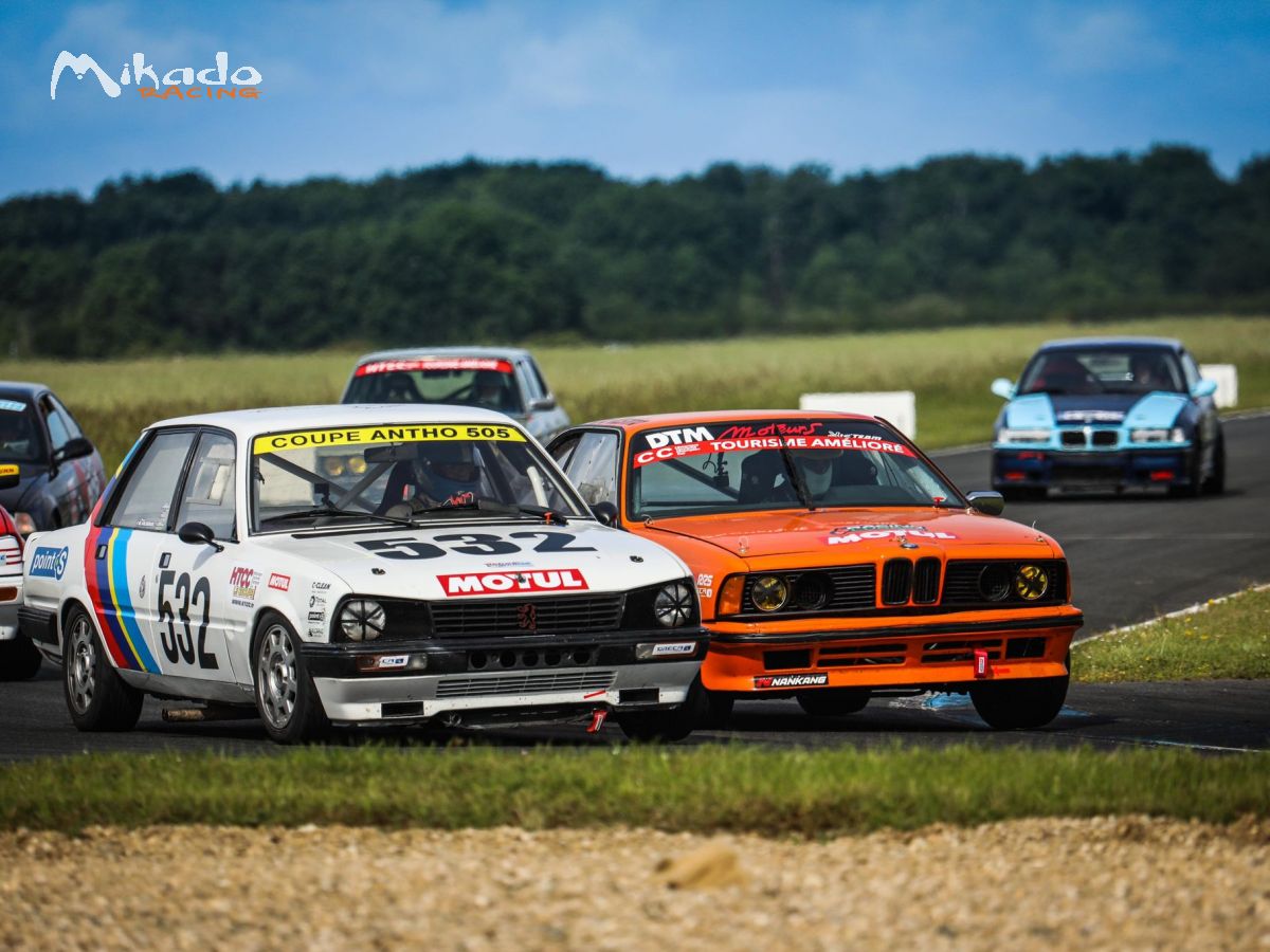 peugeot 505 V6 – photo 1 sur 4