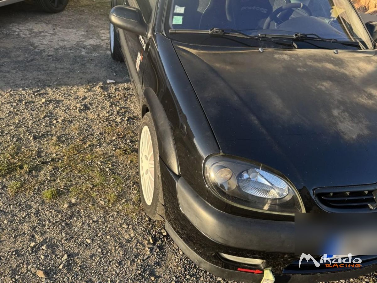 Citroën Saxo vts – photo 4 sur 5