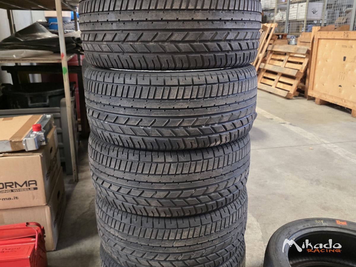 Très gros lot de pneus Pirelli VHC 245/620/17 – photo 2 sur 4