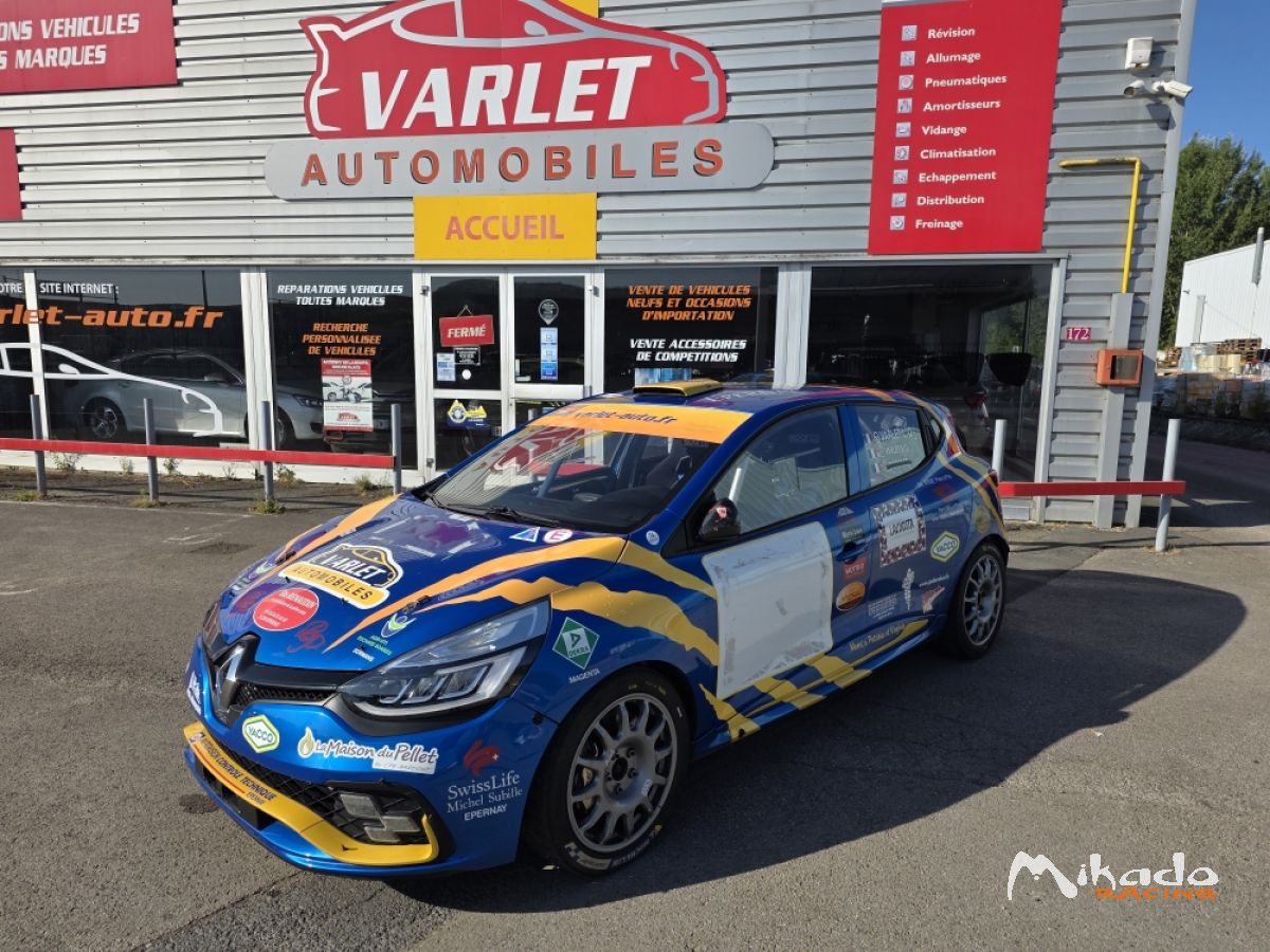 Clio 4 R3T – photo 1 sur 6