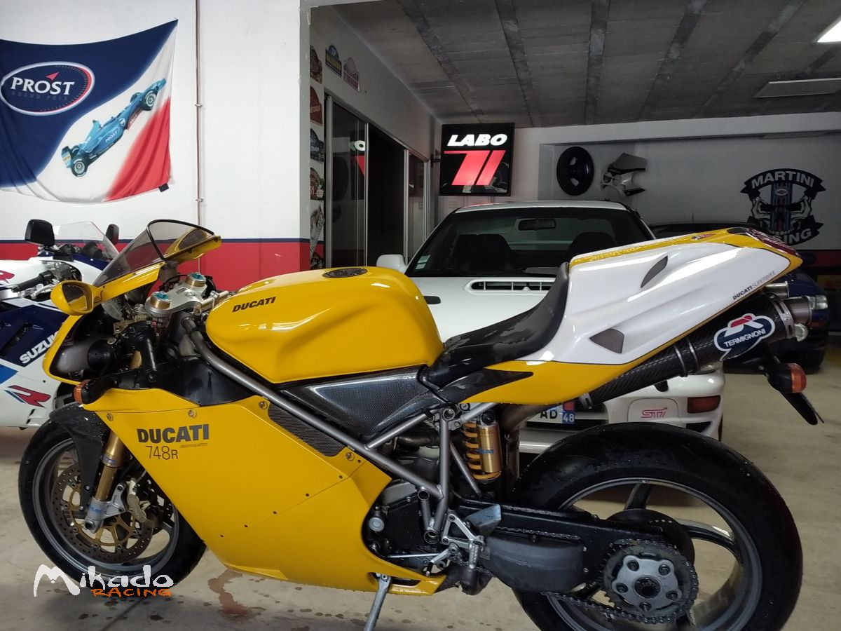 Cherche échange Ducati 748R contre proto