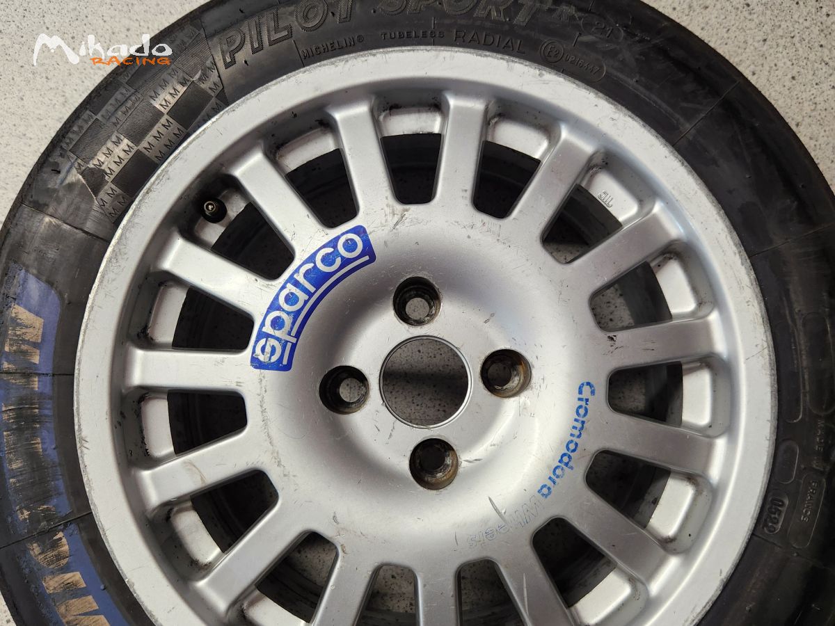 Jantes Cromodora/Sparco 7x15 avec pneus FIA – photo 2 sur 5