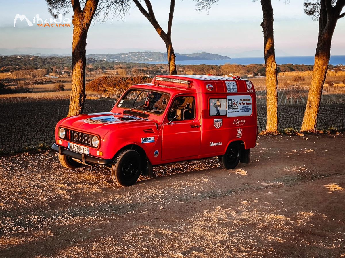 RENAULT 4L F6 – photo 1 sur 5