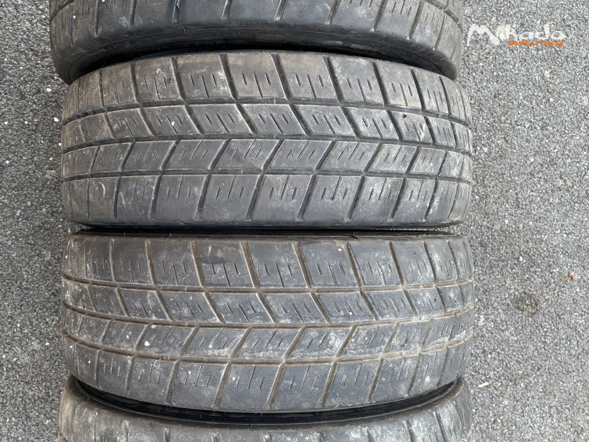 Pneus Hankook Z210 PLUIE en 16 (50 km) – photo 1 sur 3