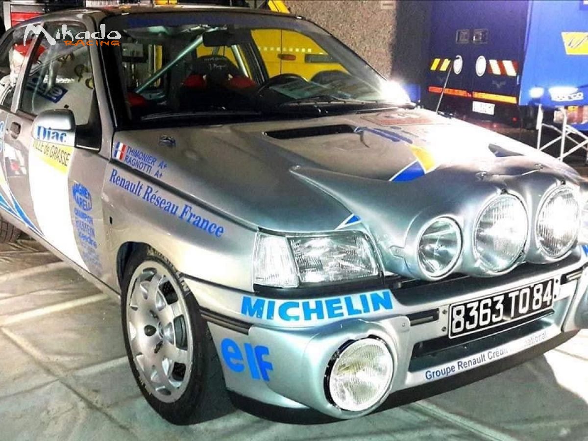 Renault Clio GrA Ex Usine Simon Racing - Ex Ragnotti / Mauffrey – photo 3 sur 6