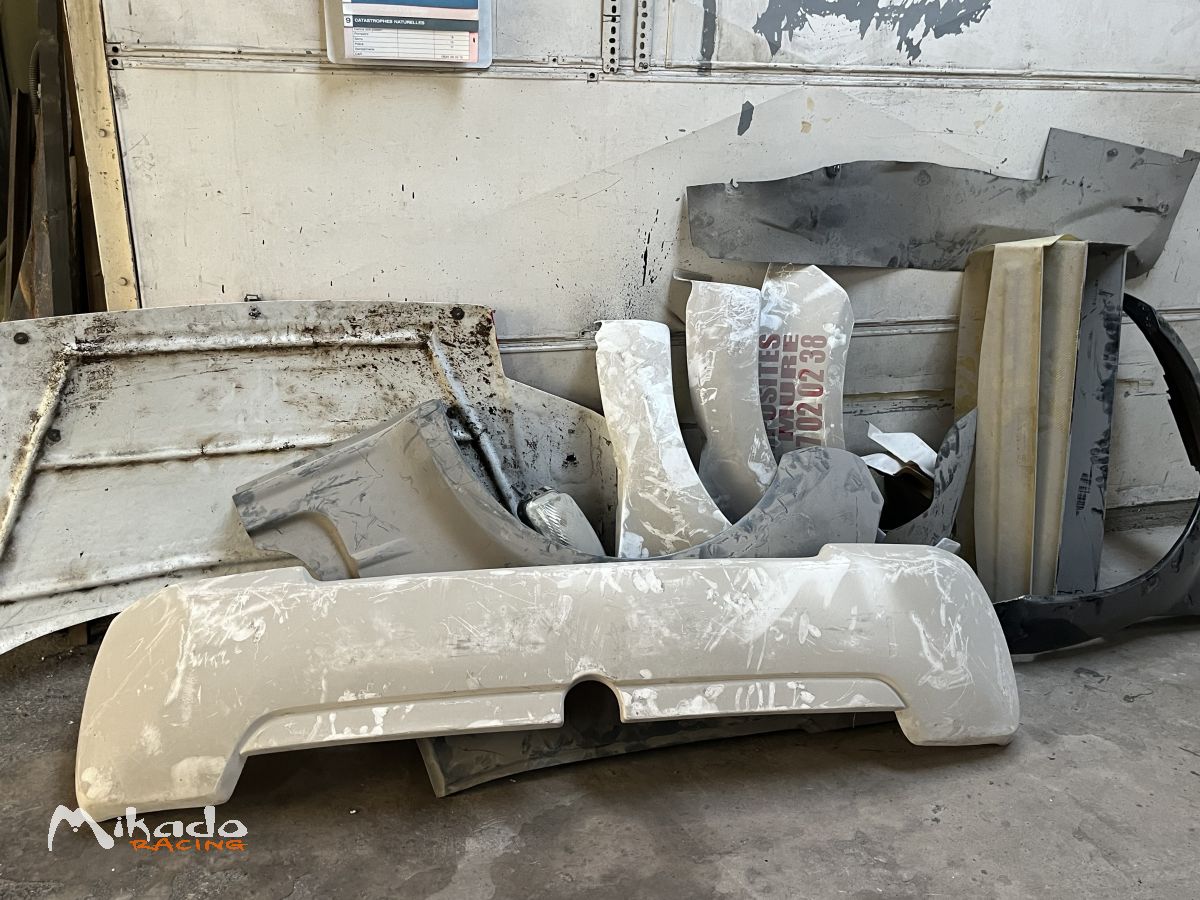 Pièces carrosserie c2 – photo 1 sur 3