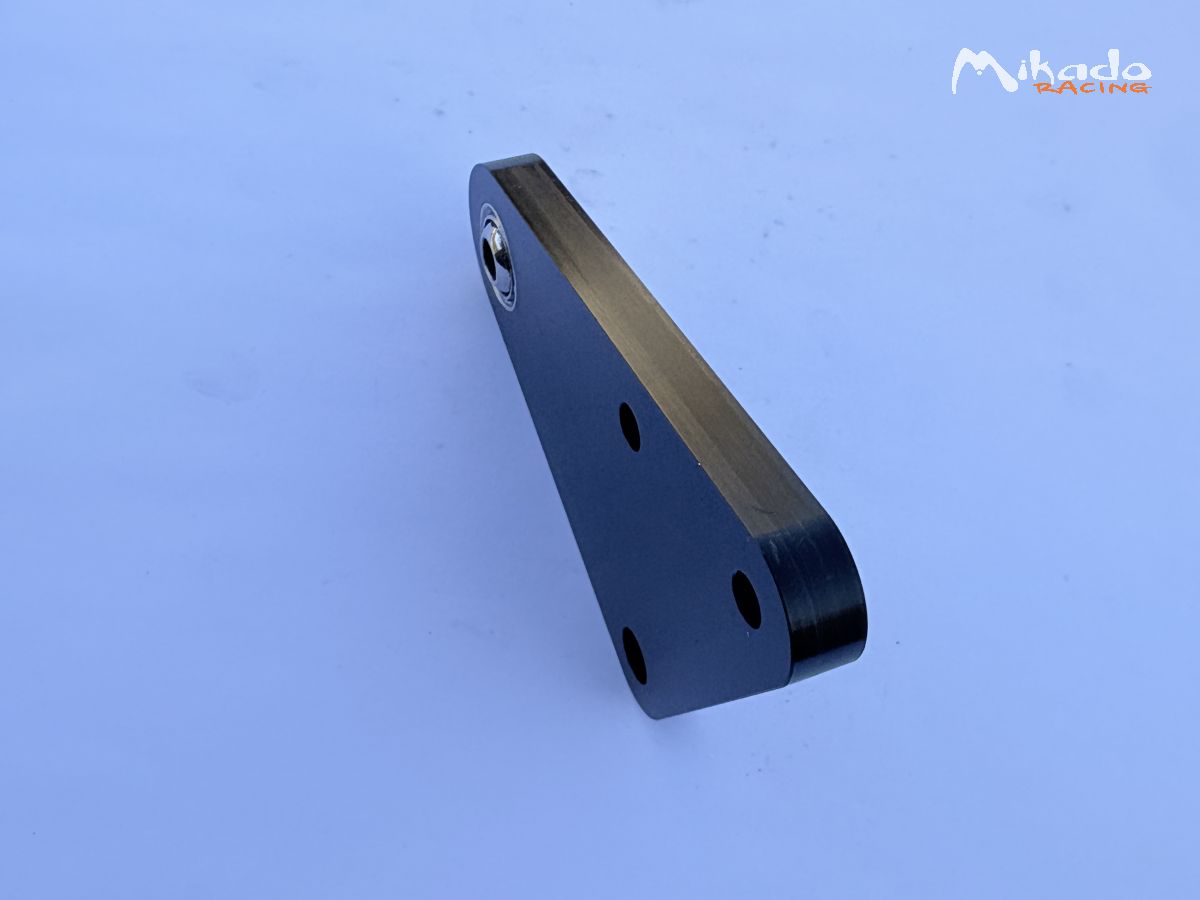 Chape de fixation triangle formule Renault FR2000 – photo 3 sur 3
