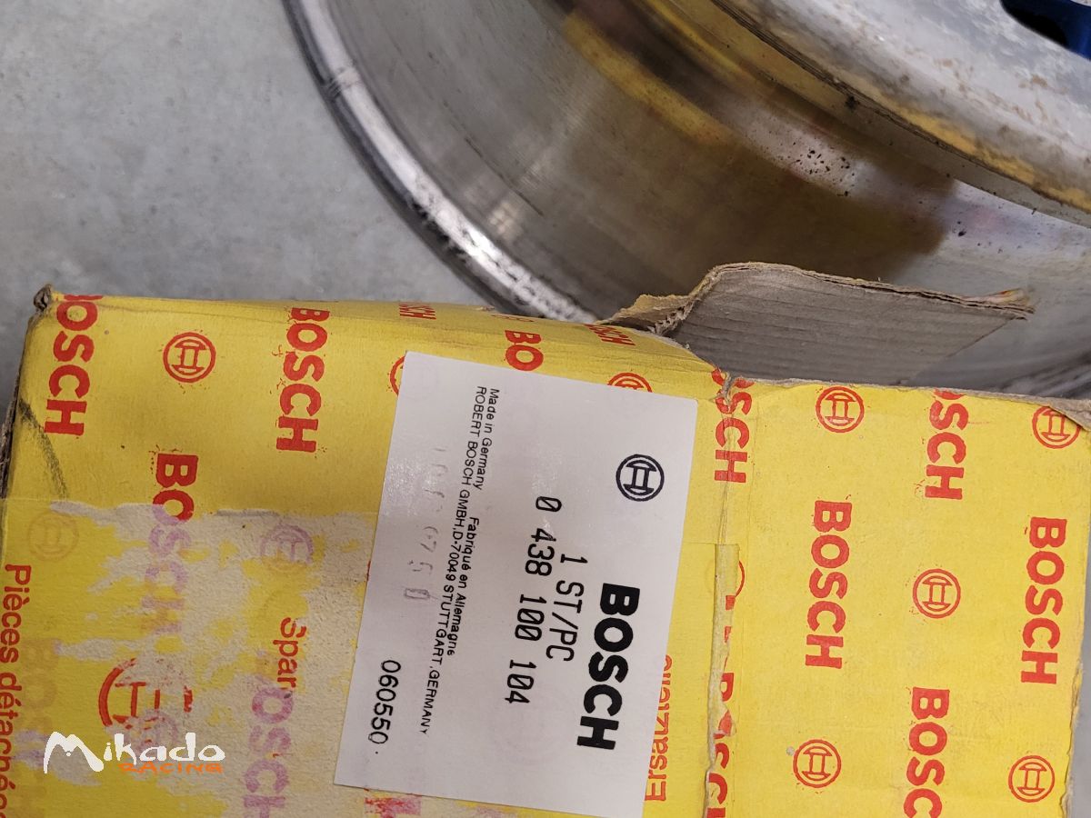 Répartiteur , distributeur carburant essence , injection R 5 Turbo – photo 2 sur 3