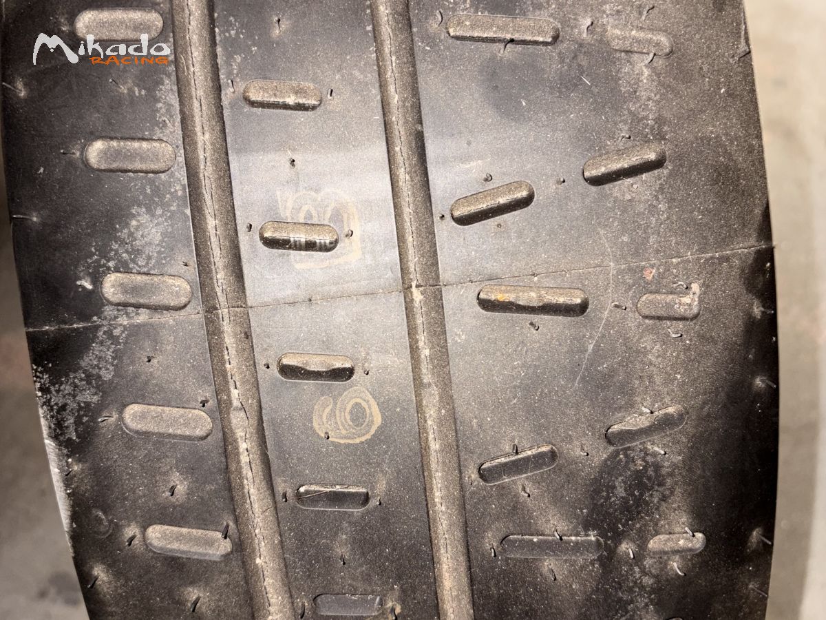 Vends jante + pneu pirelli rkw7a – photo 4 sur 4