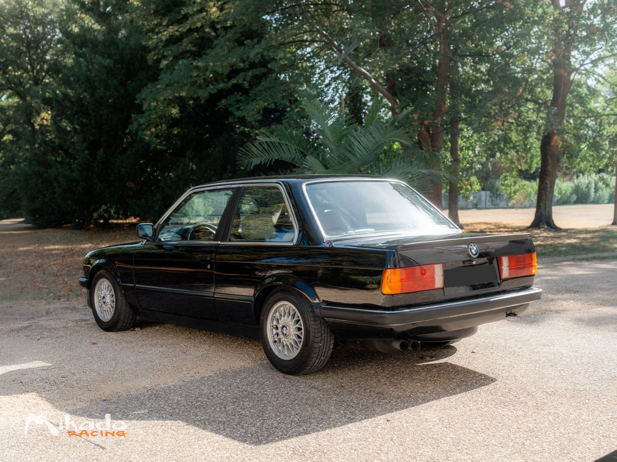 Bmw E30 320i – photo 2 sur 6