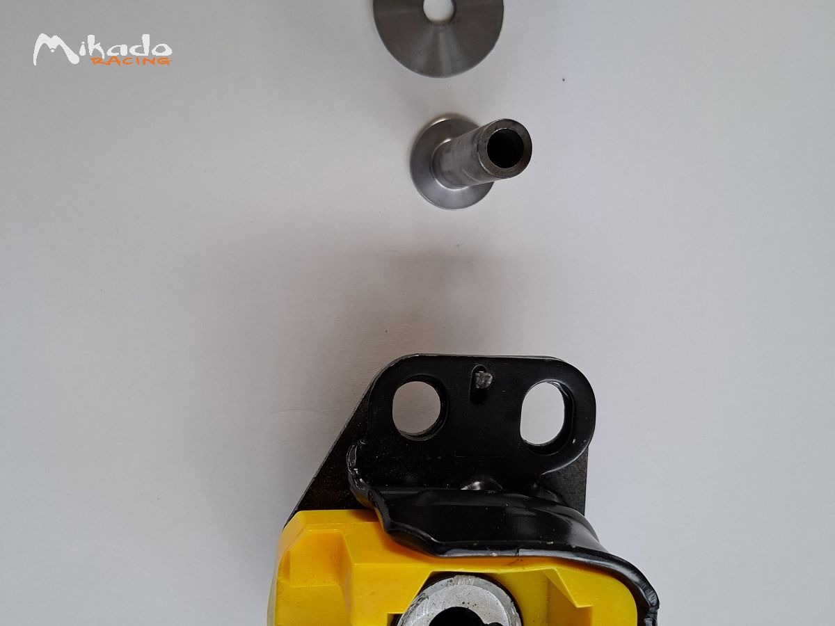 Support moteur Clio 2 – photo 3 sur 4