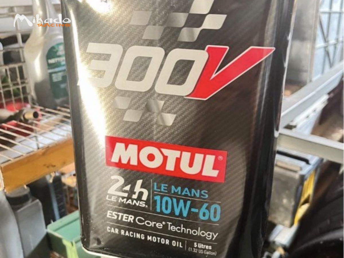 Huile motul 10W-60 / 3 bidons 5 L