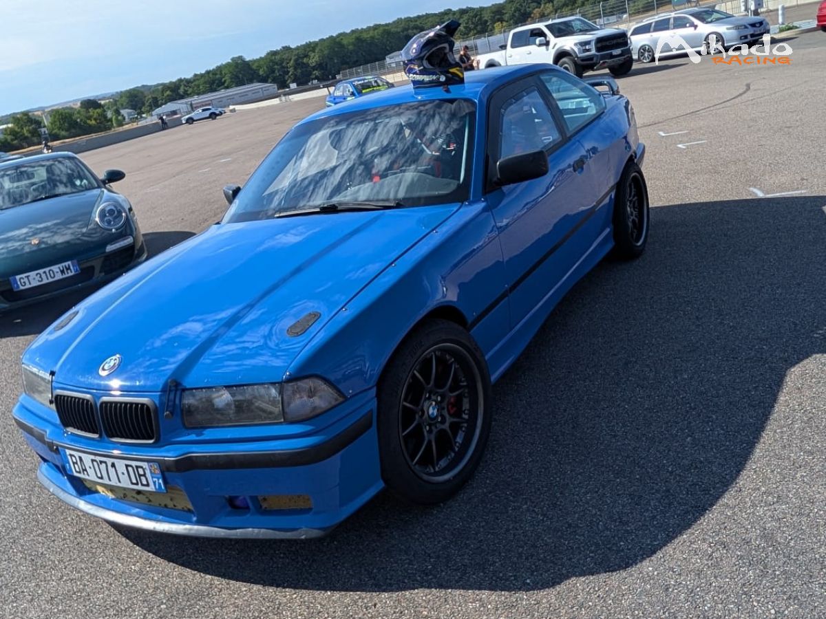 BMW e36 coupé 325i turbo – photo 1 sur 6