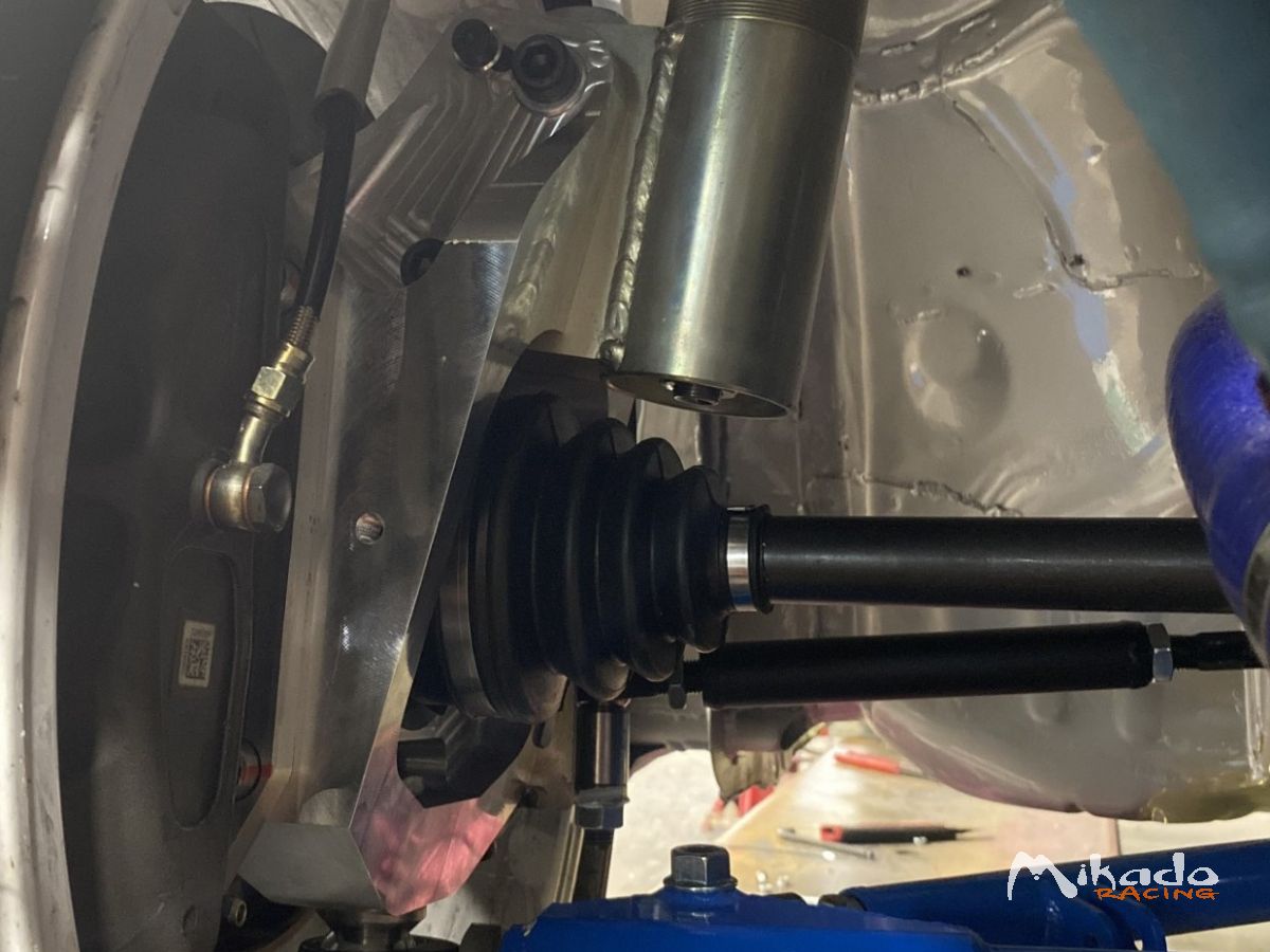 208 F2000 – photo 4 sur 4