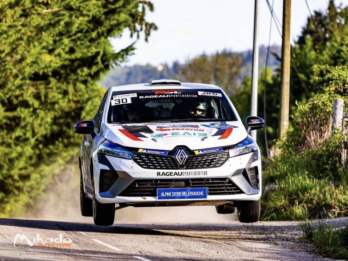 Clio 5 Rally4 – photo 1 sur 2