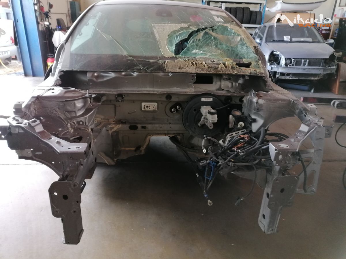 Caisse Renault Megane 3 RS – photo 4 sur 5