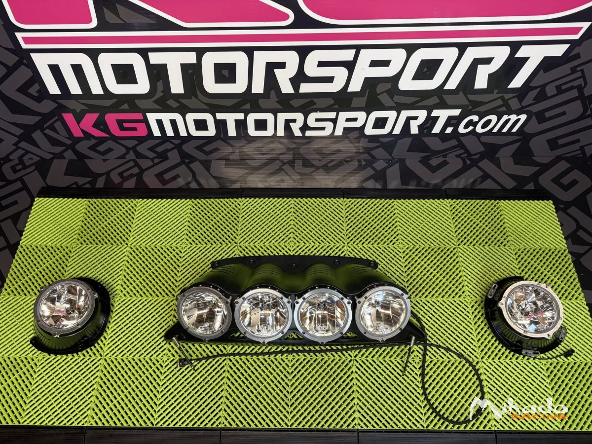 KIT COMPLET DE PHARES ADDITIONNELS HYUNDAI MOTORSPORT – HYUNDAI i20 R5 / PREMIÈRE GÉNÉRATION RALLY2 – photo 1 sur 6