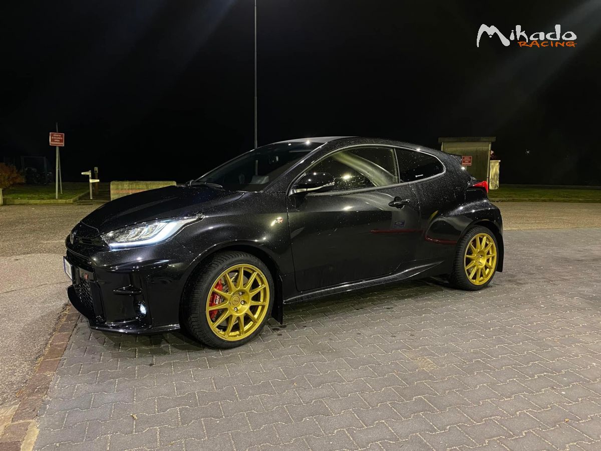 Jante Toyota Yaris GR Speedline Corse Turini 8x18 Gold – photo 4 sur 4