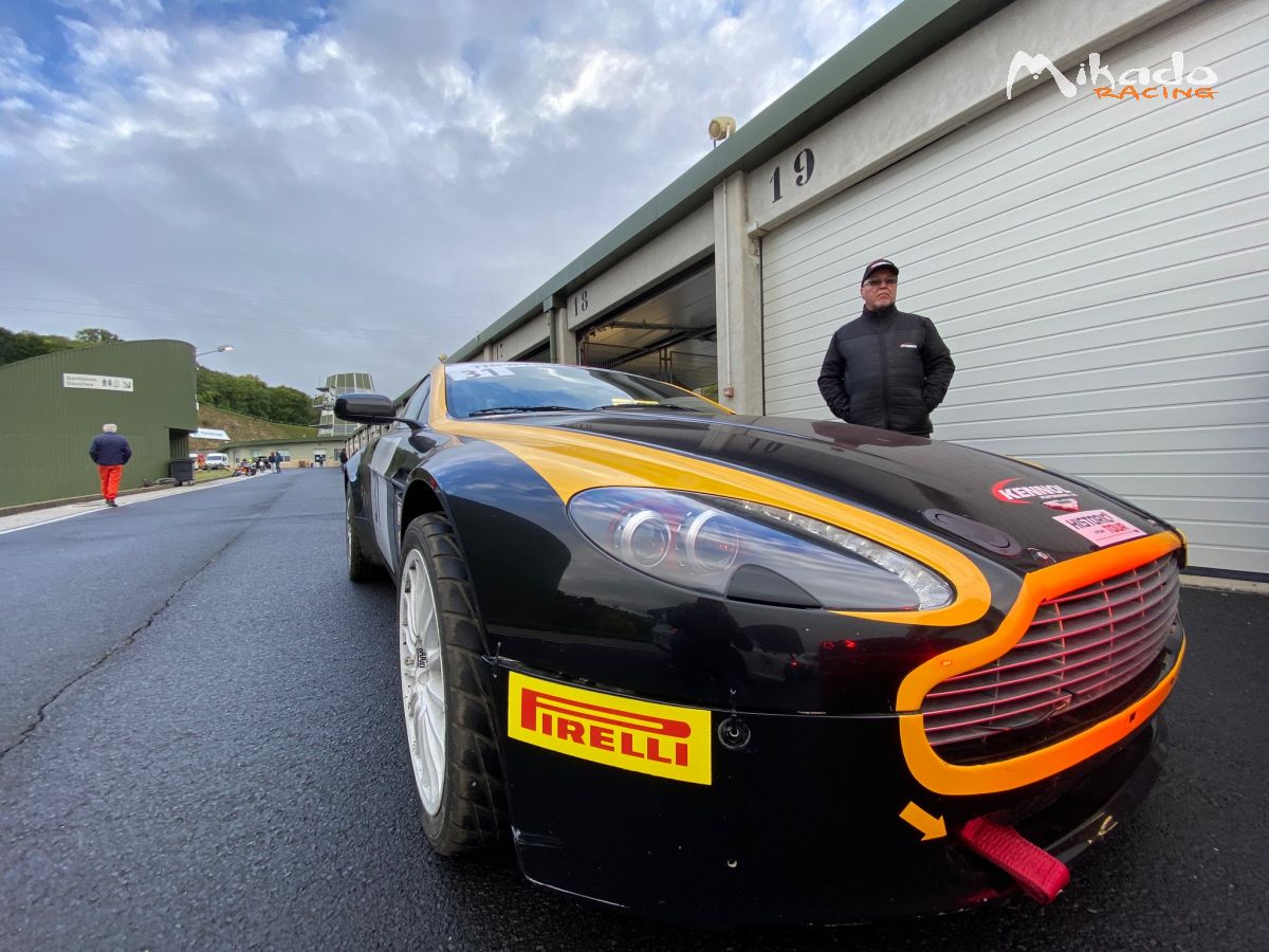 INFO CONCERNANT MON ANCIENNE ASTON MARTIN – photo 2 sur 3