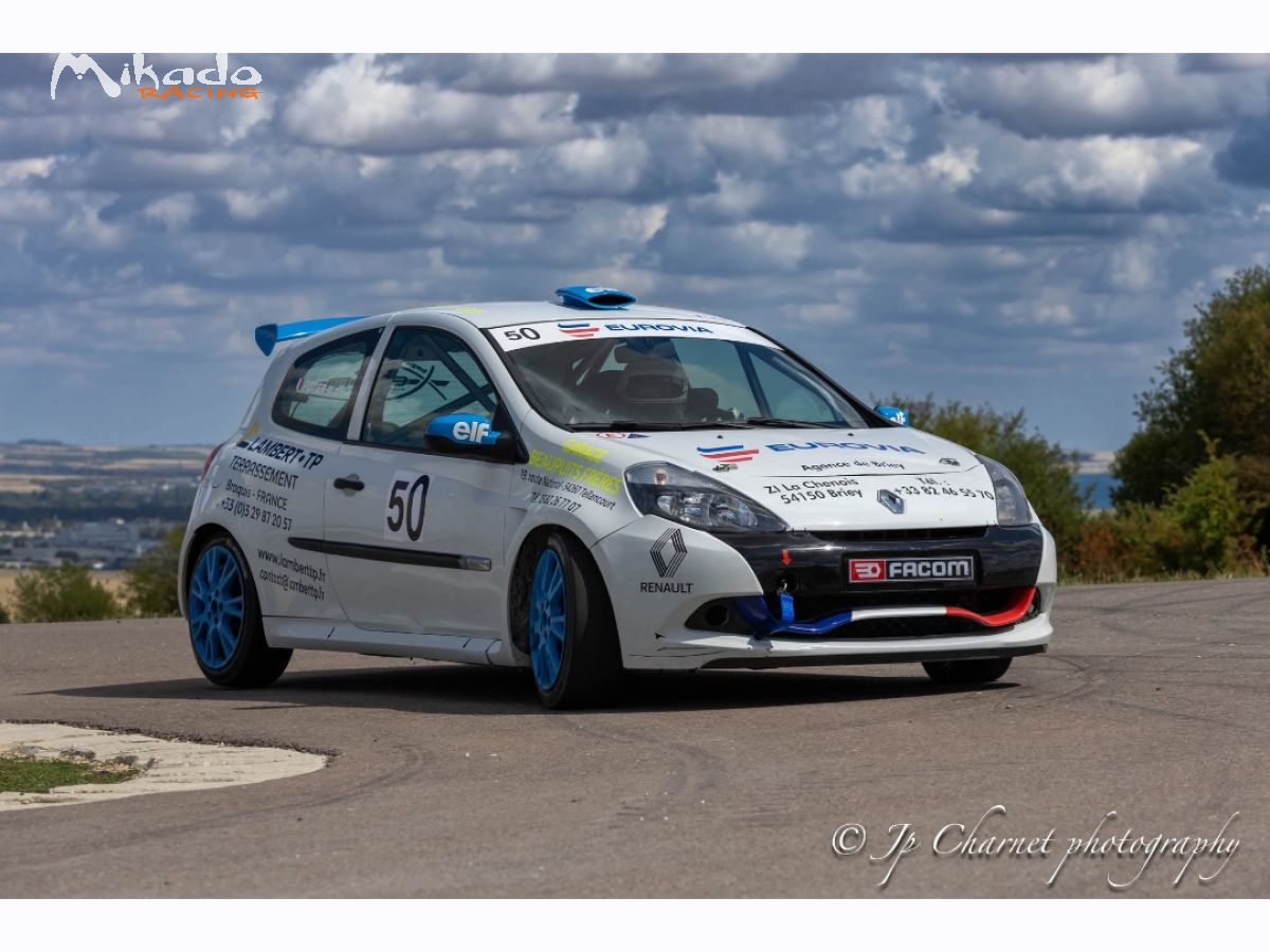 Clio 3 cup x85 – photo 1 sur 4