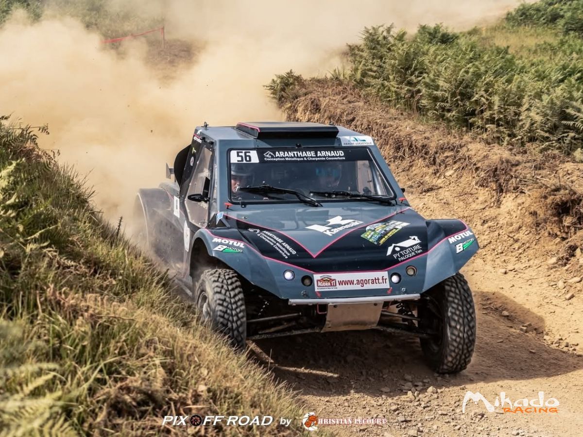 Caze tomahawk Rallye tout terrain – photo 2 sur 2