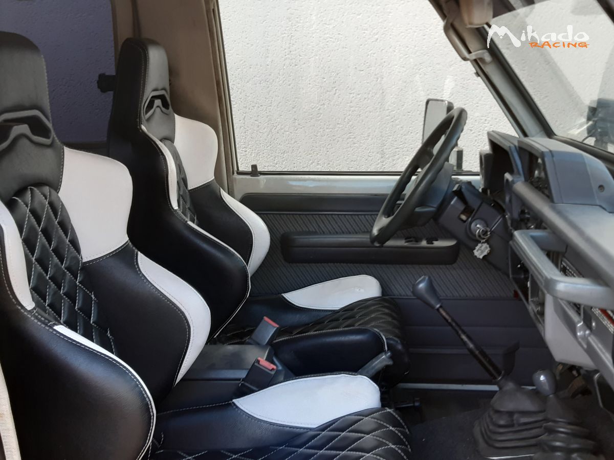 Toyota lj73 phase 2 carte grise 5 places équipé – photo 2 sur 3