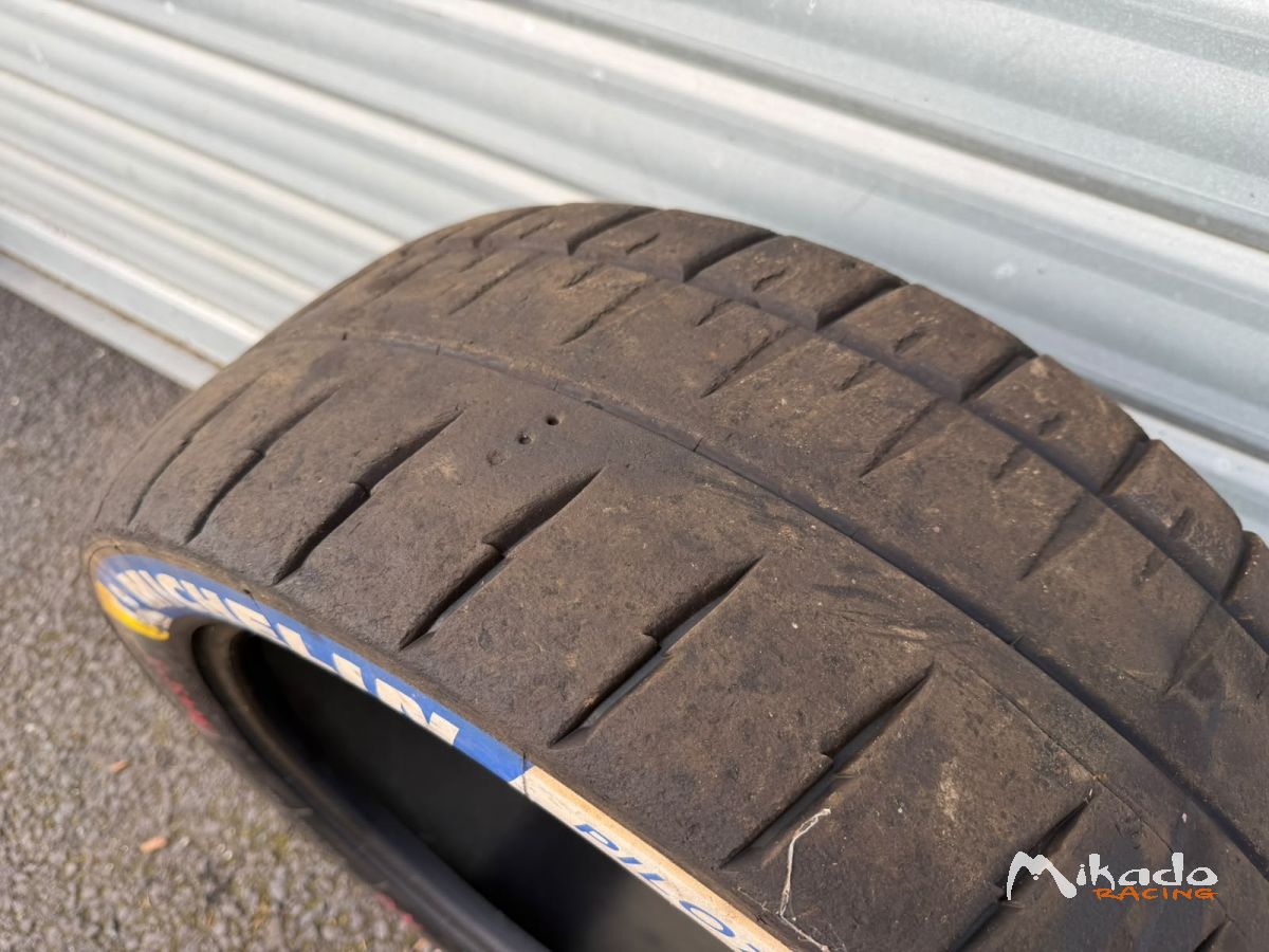 PNEU MICHELIN PILOT SPORT A 20/65-18 M21 – photo 3 sur 3
