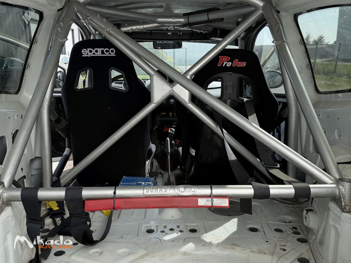 twingo r1 – photo 5 sur 5