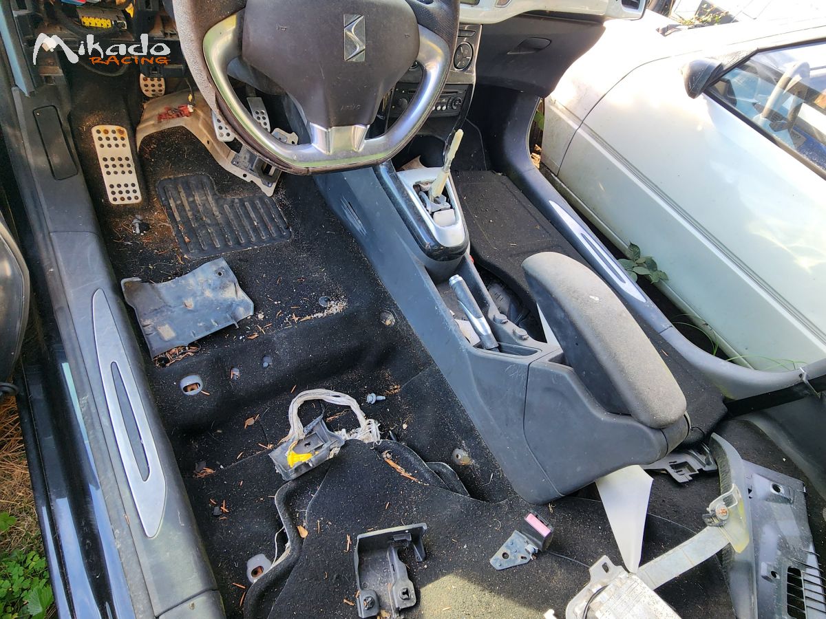 Caisse DS3 – photo 2 sur 3