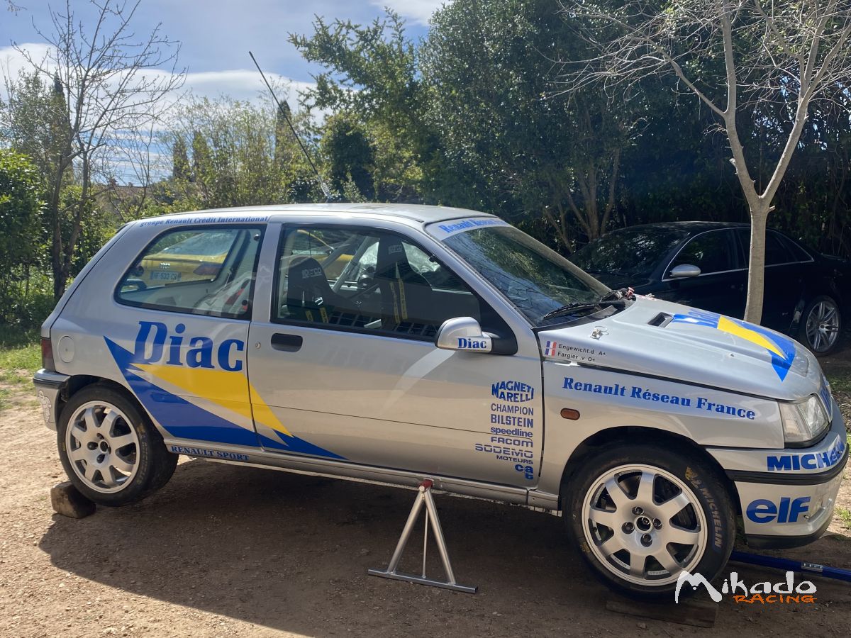 Renault Clio groupe a Vhc 1800 – photo 5 sur 6