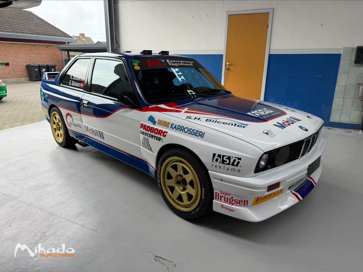 BMW E30 M3 Gr.A (FIA HTP) – photo 1 sur 6