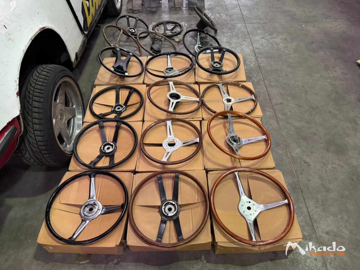 Volants Porsche 356 911 Racing - Plusieurs modèles en stock – photo 2 sur 6