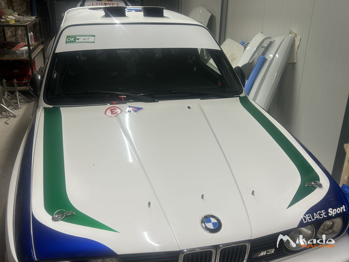 BMW M3 e 30 – photo 1 sur 5