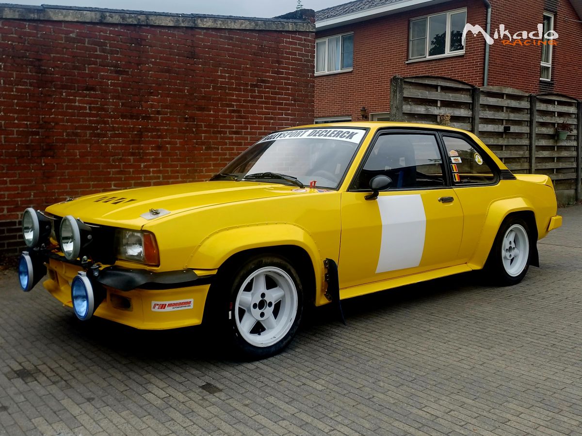 Opel ascona 400r – photo 1 sur 4