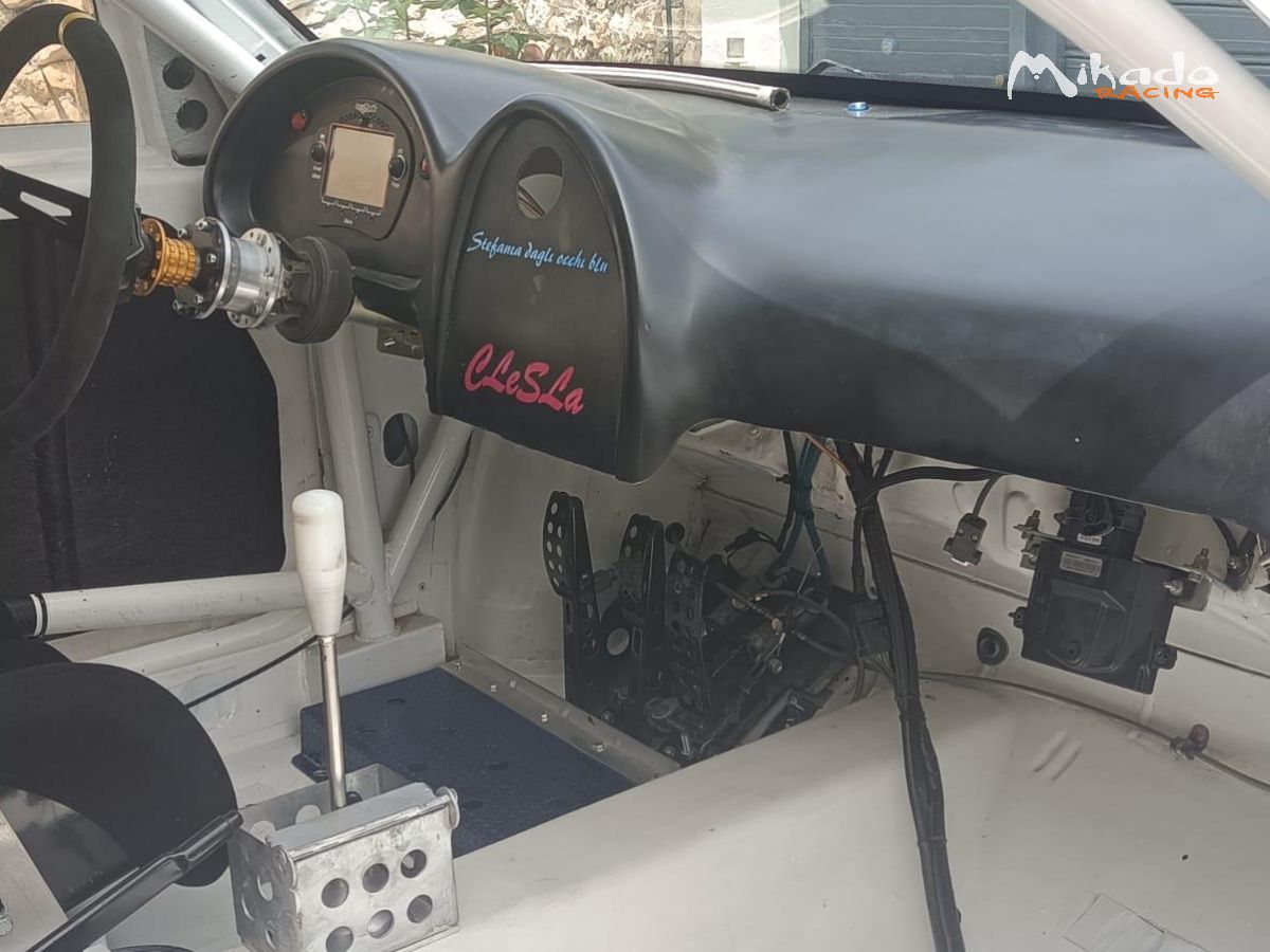 Peugeot 106 E1 Italia 8v – photo 5 sur 6