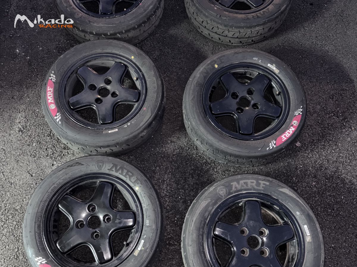 Pneus Mrf 14 Pouces neufs