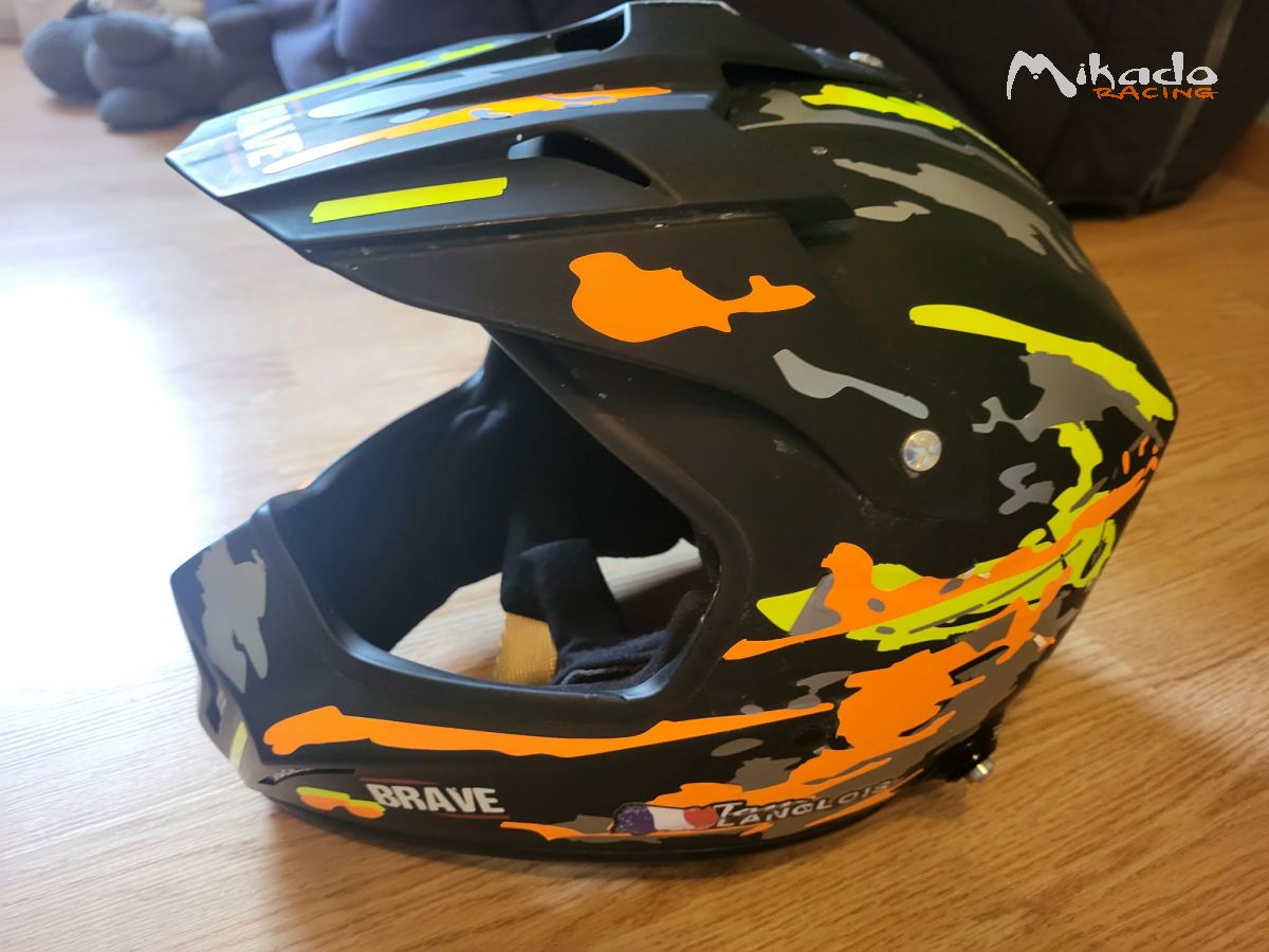 Casque brave – photo 1 sur 3