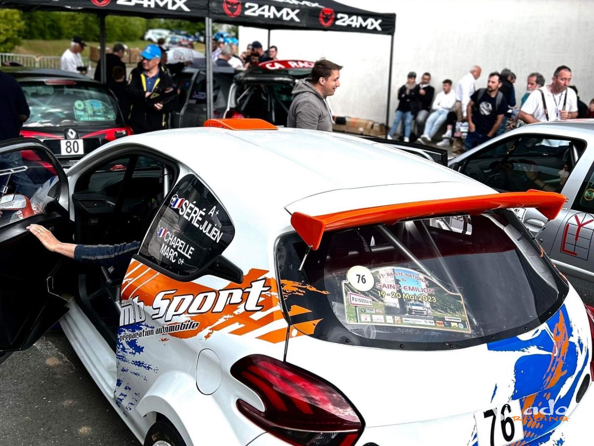 208 F2000 – photo 2 sur 4