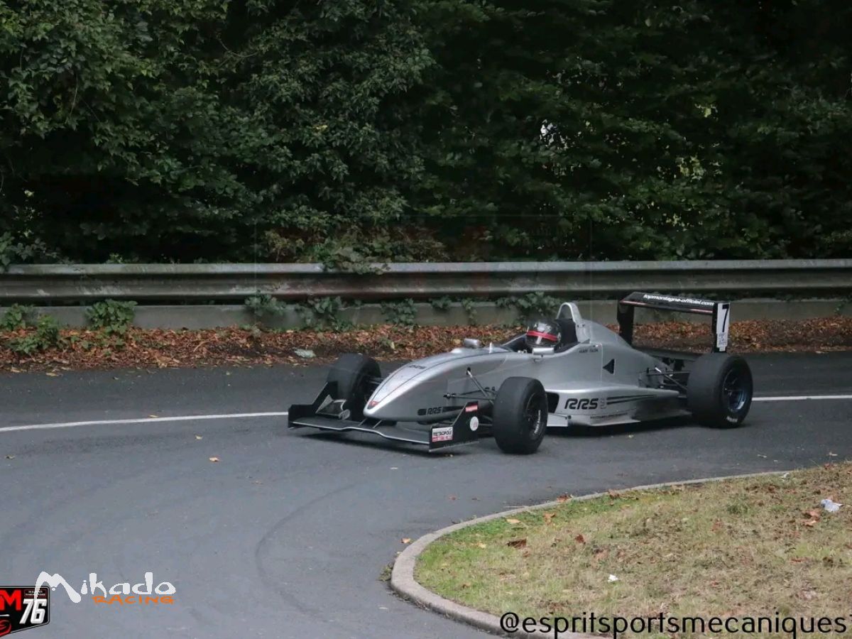 DALLARA F302 evo 304 OPEL SPIESS – photo 3 sur 3