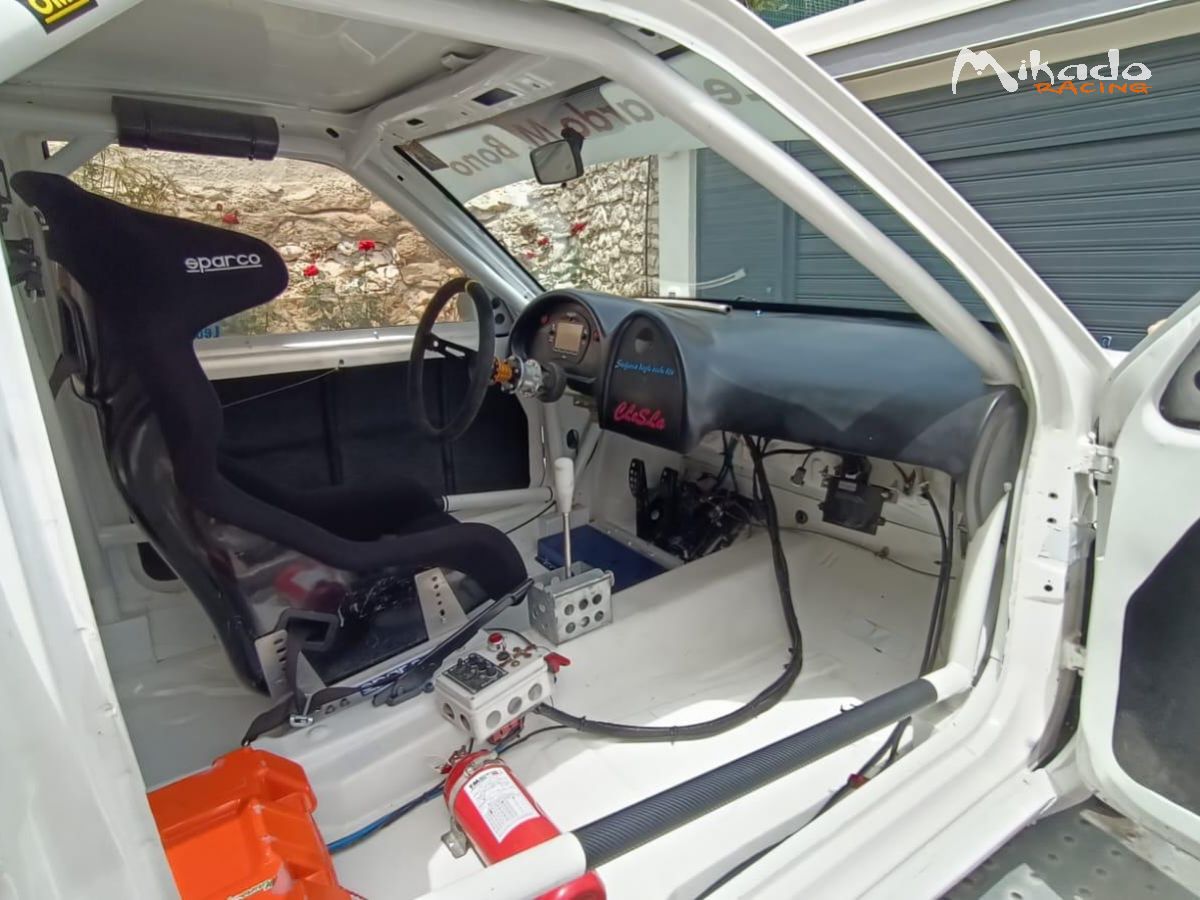 Peugeot 106 E1 Italia 8v – photo 3 sur 6