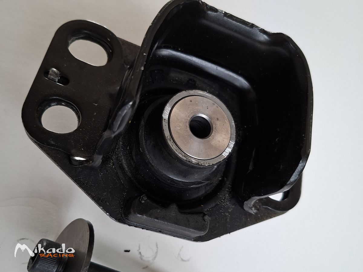 Support moteur Clio 2 – photo 2 sur 4