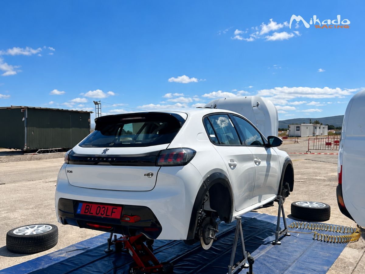 Peugeot 208 rally4 full evo – photo 4 sur 6