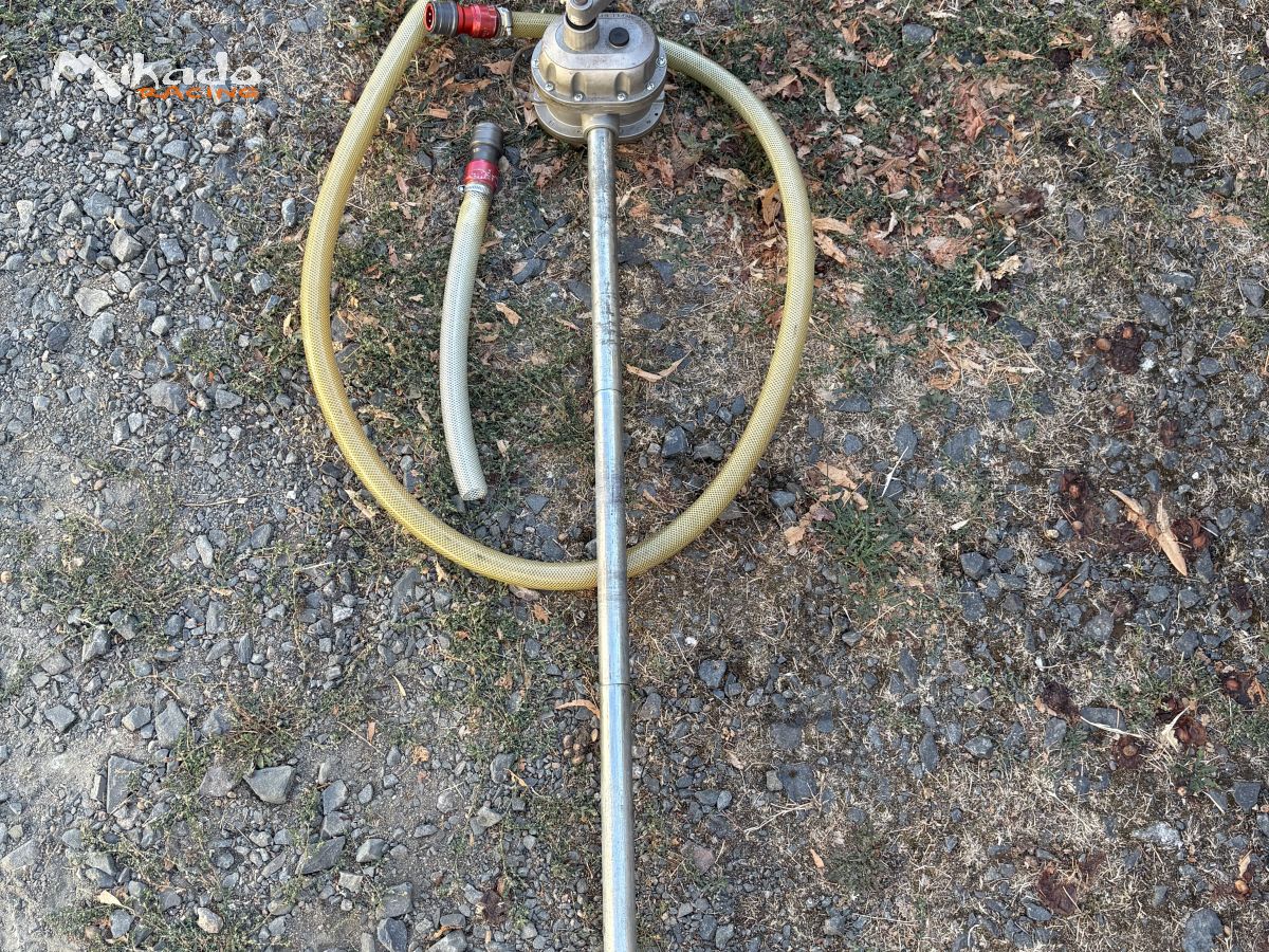 Pompe remplissage avec raccord staubi – photo 2 sur 2