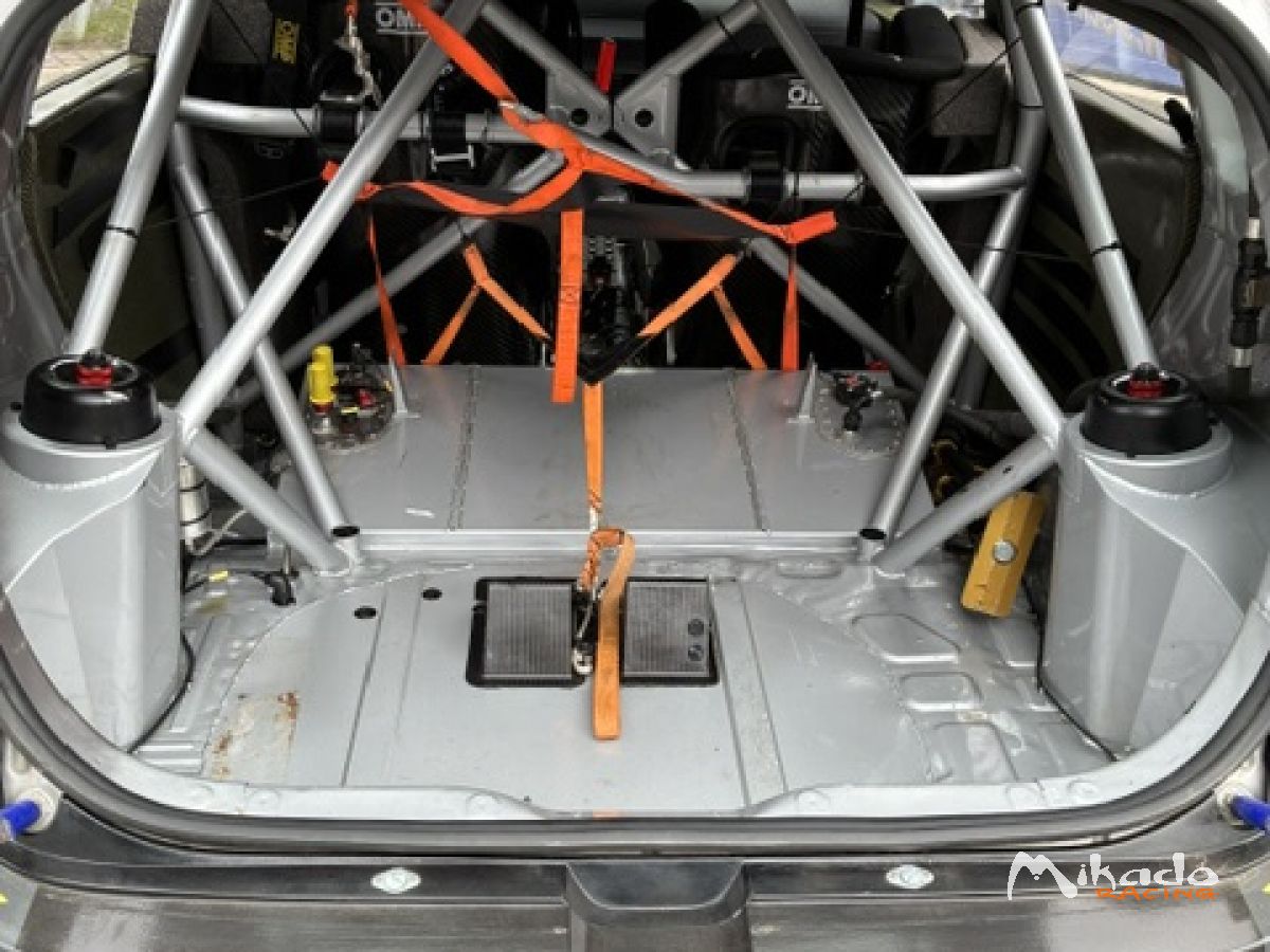 Hyundai i20 N Rally2 STEP 2 à vendre, état impeccable. – photo 3 sur 6