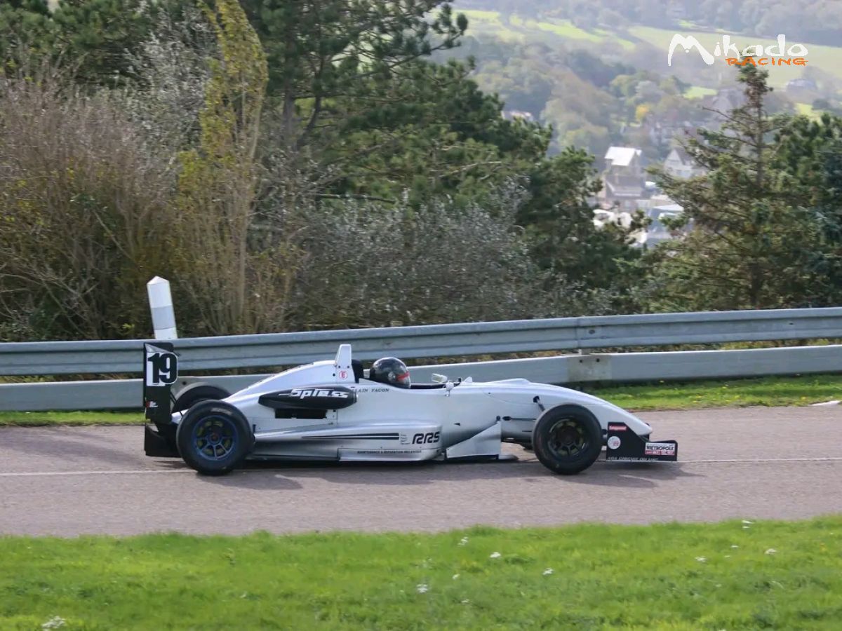 DALLARA F302 evo 304 OPEL SPIESS – photo 3 sur 3