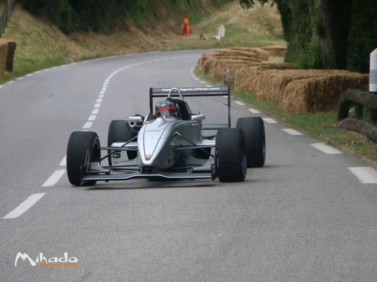 DALLARA F302 evo 304 OPEL SPIESS – photo 1 sur 3
