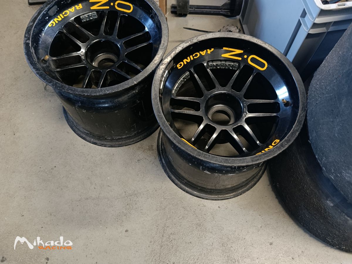 Jeu de jantes OZ racing Formule Tatuus Master – photo 1 sur 2