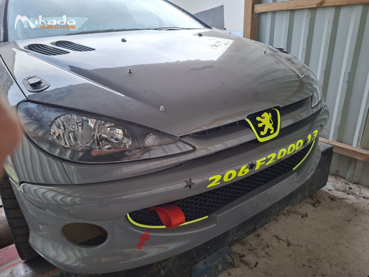 Tres belle 206 f2013 seulement 1 rallye – photo 4 sur 4
