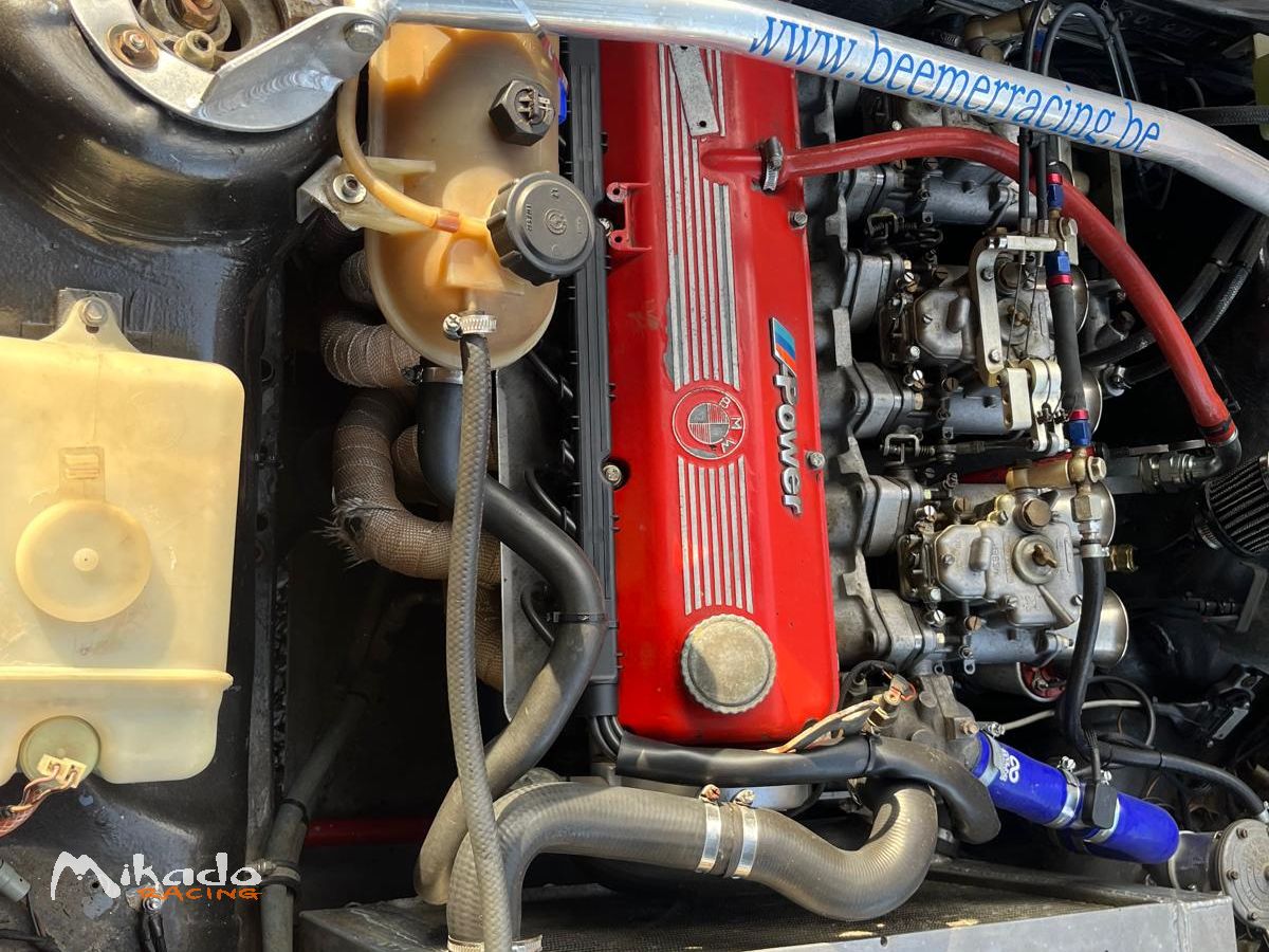 bmw 323i – photo 3 sur 6