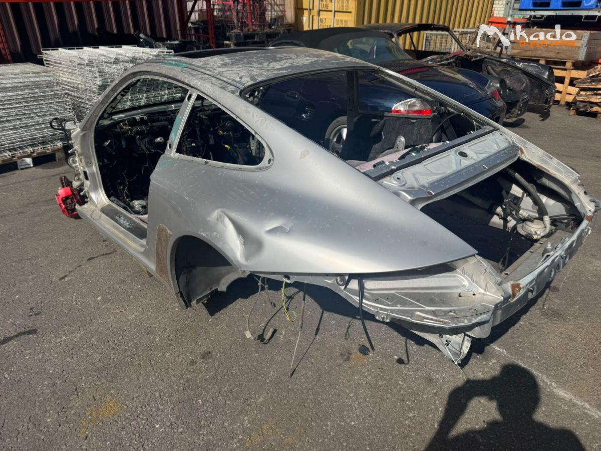 Caisse nue Porsche 997 Carrera S 3.6 2005 – photo 2 sur 6
